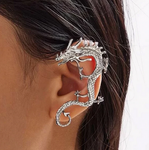 boucle d oreille en forme de dragon a poser sur le cartilage
