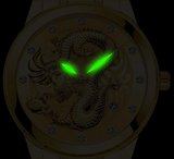 montre dragon avec aiguilles fluorescentes