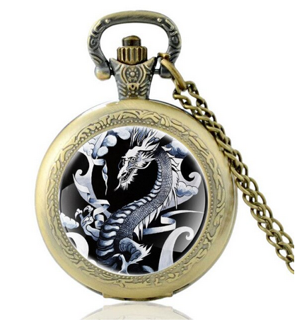 montre de poche avec dragon